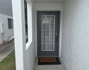 9122 Jakes Path - Photo Thumbnail 1