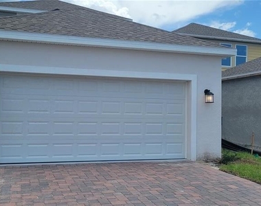 2377 Volunteer Avenue - Photo Thumbnail 3