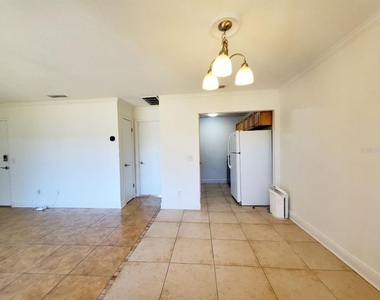 13832 Orange Sunset Drive - Photo Thumbnail 7