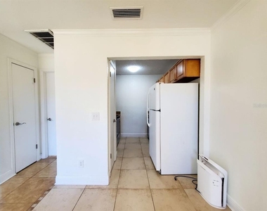 13832 Orange Sunset Drive - Photo Thumbnail 12