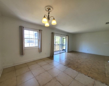 13832 Orange Sunset Drive - Photo Thumbnail 9