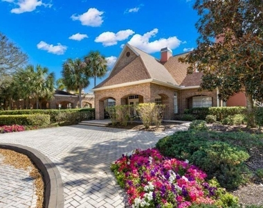 10200 Gandy Boulevard N - Photo Thumbnail 57