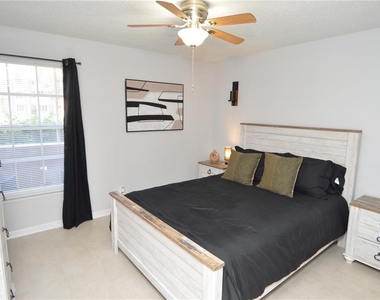 10200 Gandy Boulevard N - Photo Thumbnail 27