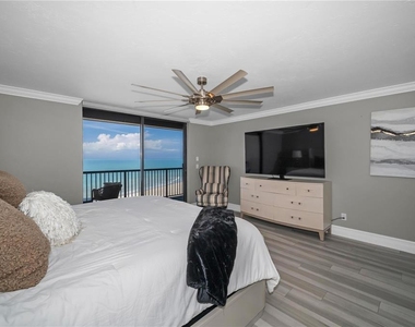 1600 Gulf Boulevard - Photo Thumbnail 32