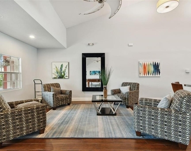 121 Seahorse Drive Se - Photo Thumbnail 59