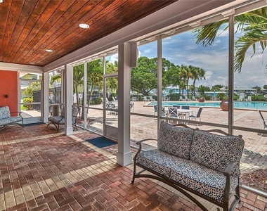 121 Seahorse Drive Se - Photo Thumbnail 64