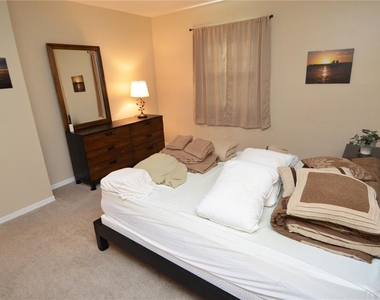121 Seahorse Drive Se - Photo Thumbnail 23