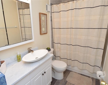 121 Seahorse Drive Se - Photo Thumbnail 41