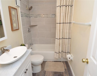 121 Seahorse Drive Se - Photo Thumbnail 43