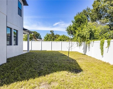 4205 W Arch Street - Photo Thumbnail 22