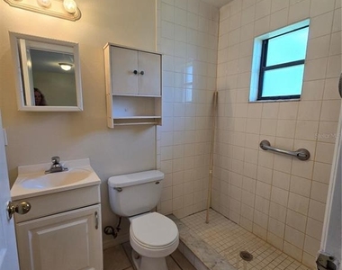2150 Barbara Drive - Photo Thumbnail 4