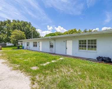 2150 Barbara Drive - Photo Thumbnail 7