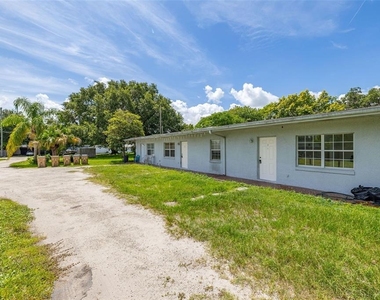 2150 Barbara Drive - Photo Thumbnail 8