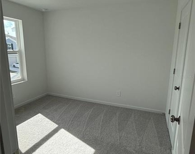 837 Lynx Street - Photo Thumbnail 26