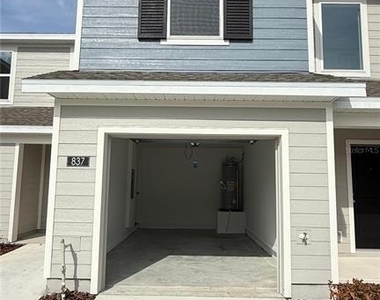837 Lynx Street - Photo Thumbnail 1