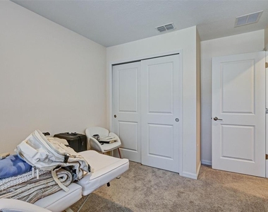 1414 Anchor Bend Way - Photo Thumbnail 24