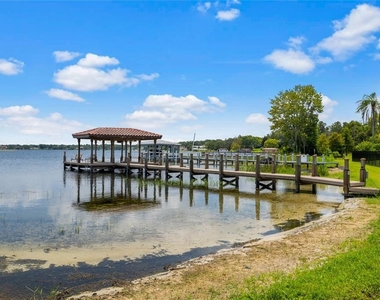 325 Magnolia Street - Photo Thumbnail 2