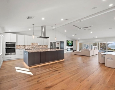 1021 Temple Grove Place - Photo Thumbnail 15