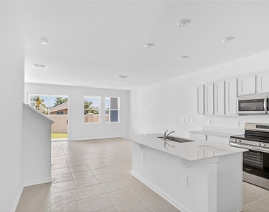 391 Sol Vista Drive - Photo Thumbnail 3
