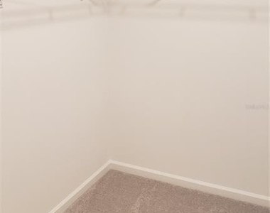3910 Amers Loop - Photo Thumbnail 35