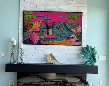 200 Ocean Crest Drive - Photo Thumbnail 7