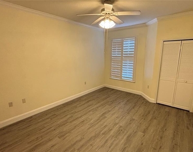 1325 Lake Shadow Circle - Photo Thumbnail 11