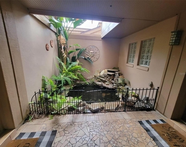 101 Cedar Point Lane - Photo Thumbnail 2