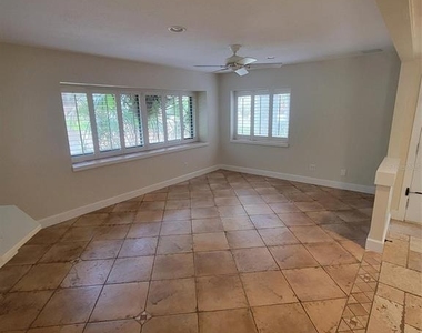 101 Cedar Point Lane - Photo Thumbnail 9
