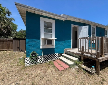 704 Tennessee Street - Photo Thumbnail 23