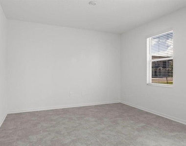 3302 Laurent Loop - Photo Thumbnail 23