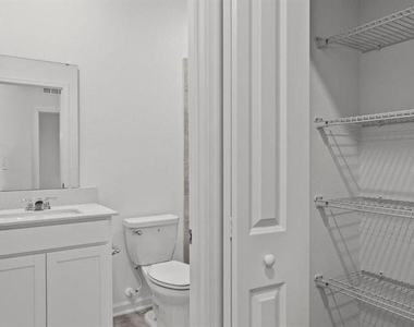 3302 Laurent Loop - Photo Thumbnail 22