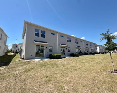 3302 Laurent Loop - Photo Thumbnail 26