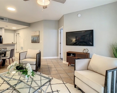 7503 Atlantis Way - Photo Thumbnail 10