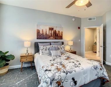 7503 Atlantis Way - Photo Thumbnail 31