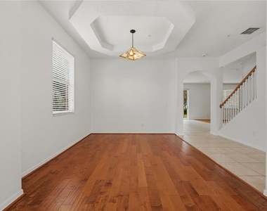 9836 Old Patina Way - Photo Thumbnail 4