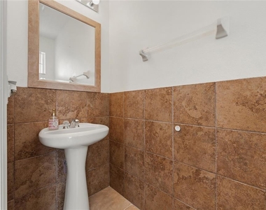 9836 Old Patina Way - Photo Thumbnail 5