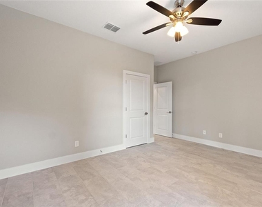 3707 Fontainebleau Street - Photo Thumbnail 17