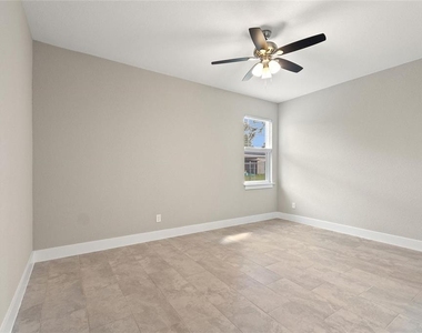 3707 Fontainebleau Street - Photo Thumbnail 18