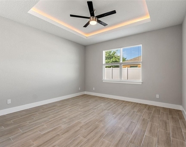 802 James Drive - Photo Thumbnail 20