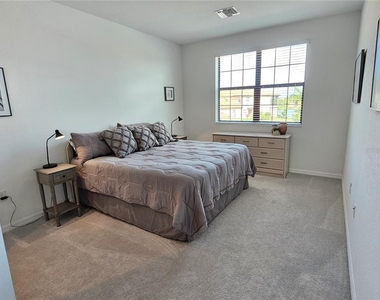 10825 Tarflower Drive - Photo Thumbnail 34