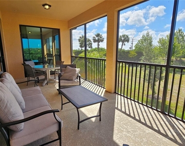 10825 Tarflower Drive - Photo Thumbnail 22