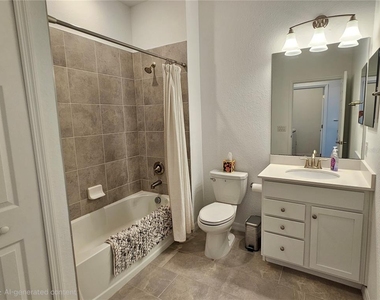 10825 Tarflower Drive - Photo Thumbnail 36