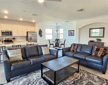 10825 Tarflower Drive - Photo Thumbnail 10