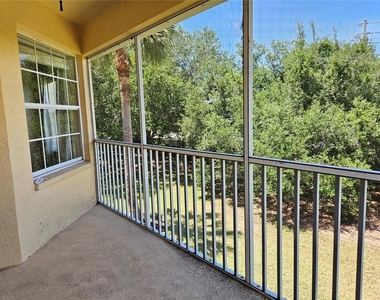 904 Casa Del Lago Way - Photo Thumbnail 11