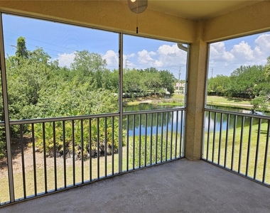 904 Casa Del Lago Way - Photo Thumbnail 10