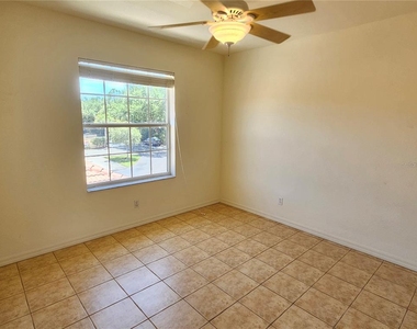 904 Casa Del Lago Way - Photo Thumbnail 36