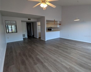 4342 Sw 20th Lane - Photo Thumbnail 2