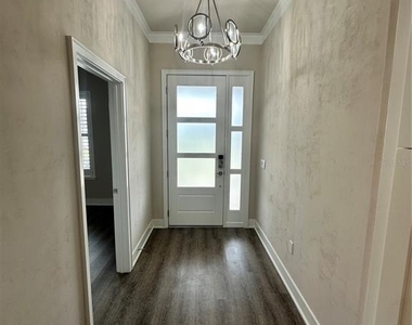 12316 Sw 5th Avenue - Photo Thumbnail 5