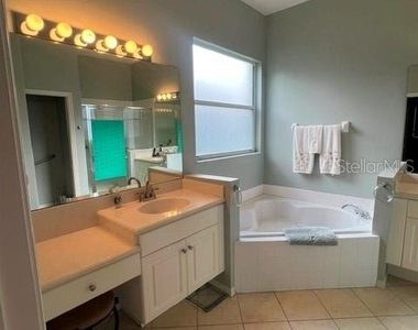 3000 Pinnacle Court - Photo Thumbnail 12