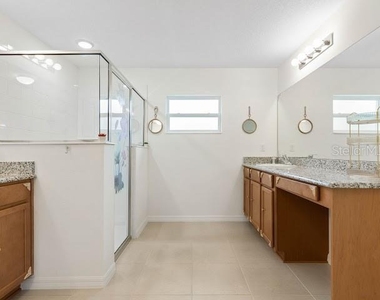 18 Bishop Lane - Photo Thumbnail 16